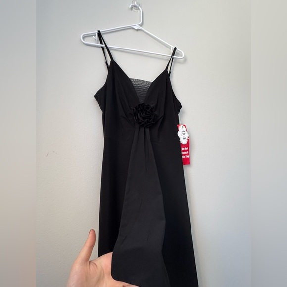 AUW Long Slip Column Sexy Black Dress Women's Size L NWT - Picture 3 of 9